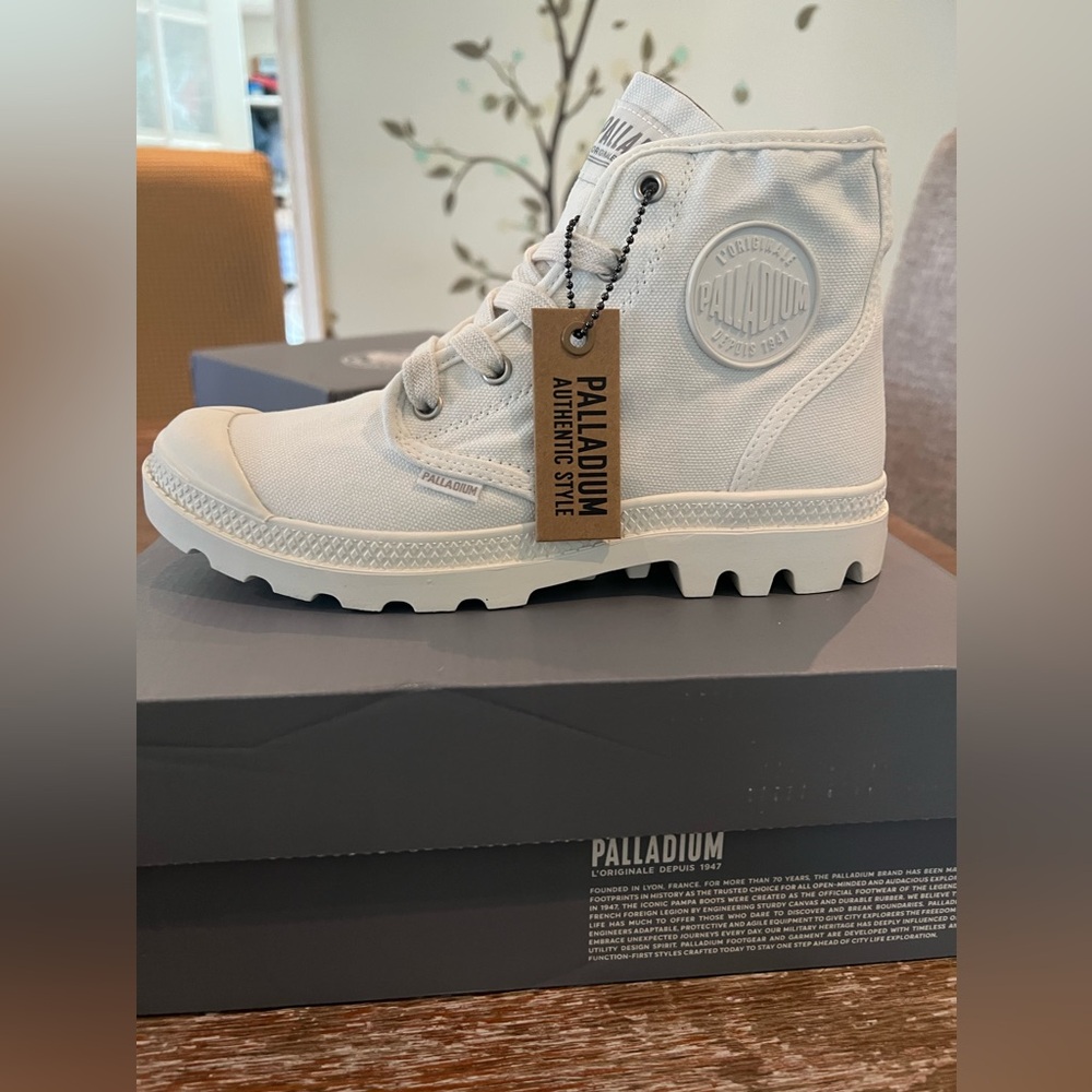 Palladium Pampa Hi sneakers Star White NEW